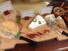 ナリス化粧品　新潟　初めてのパン【パン・ド・ロデヴ】　チーズ♥♥